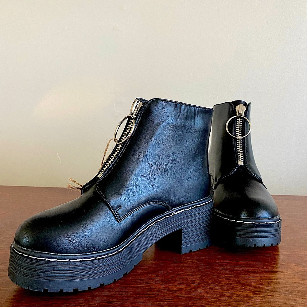 Seven7 Platform Zip Front Ankle Boots